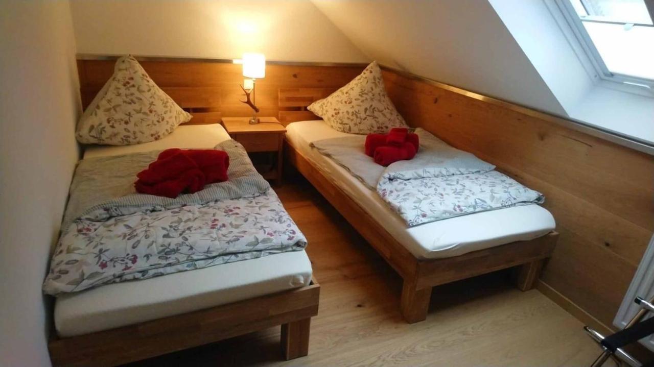Appartement Forsthaus à Crimmitschau Extérieur photo